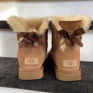 Ugg Mini Bailey Bow II